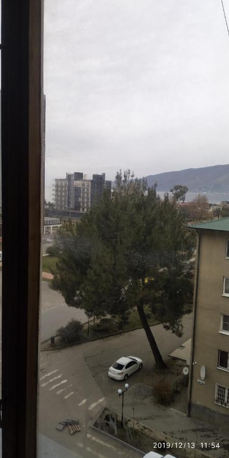 Уютная Комната Gagra Exterior foto